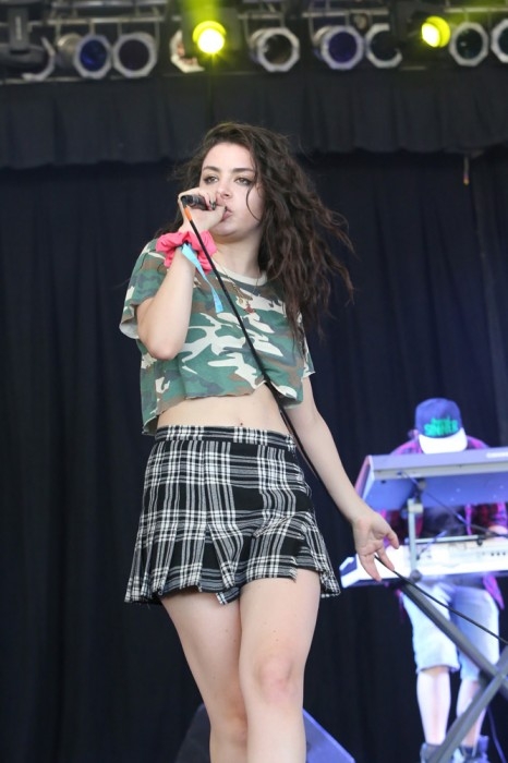 170689891_FI_1577_B9D6735F9E2B4074E4899201CE1468AF-466x700