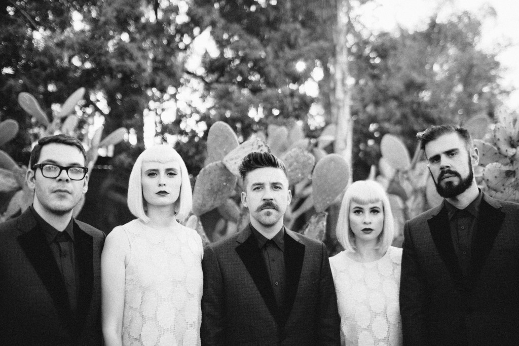 Lucius-2014-Photo_credit_Peter_Larson-hires