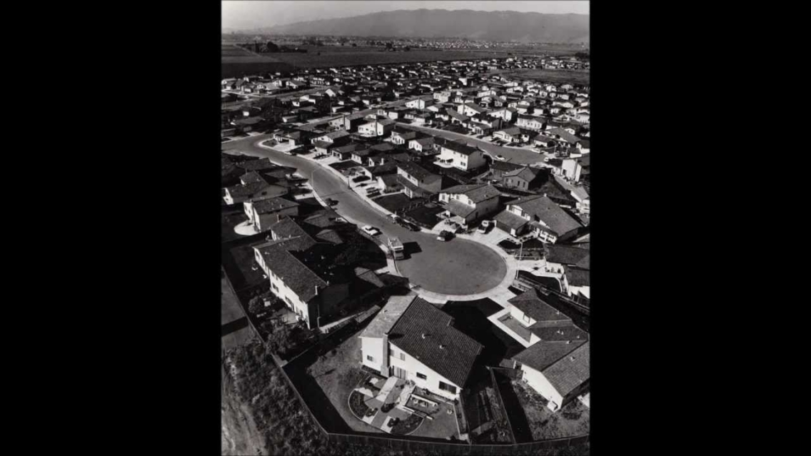 Play "America" - John Fahey