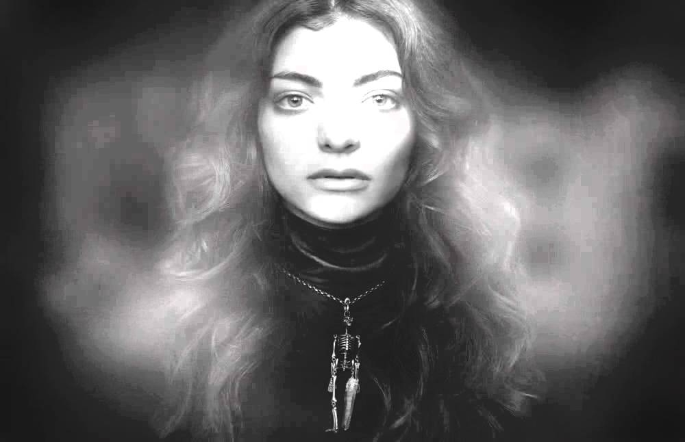 Play http://www.youtube.com/watch?v=1wavwT7paPs