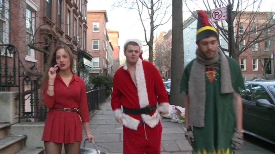 Play ultra high-def music video